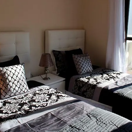 Golf Hills Apartamento *