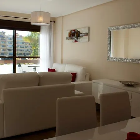 Golf Hills Apartamento *